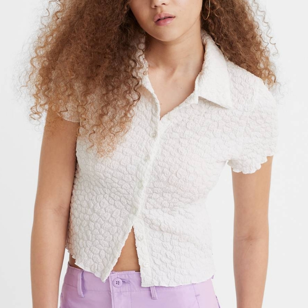 ISO Levi's White Cloud Button Down Shirt